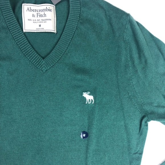 NWT Abercrombie & Fitch Mens Soft V-Neck Sweater - Picture 3 of 12